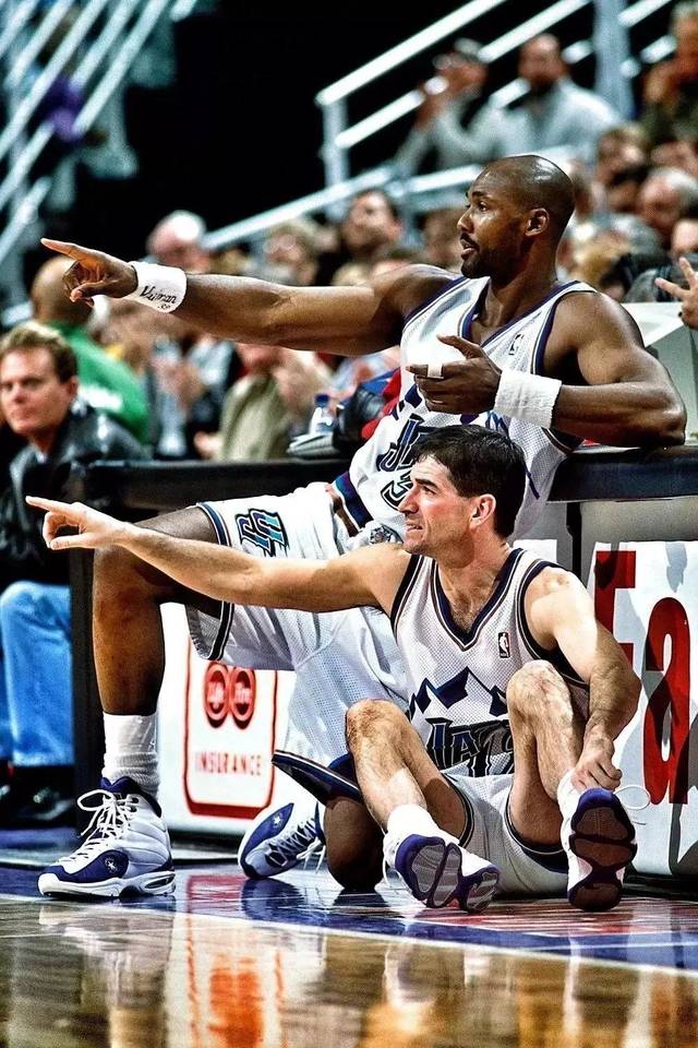 爱游戏体育-转折点犹他爵士迎来里程碑关键时刻纽约尼克斯防线松动之后，皇家社会围绕中超外线爆发