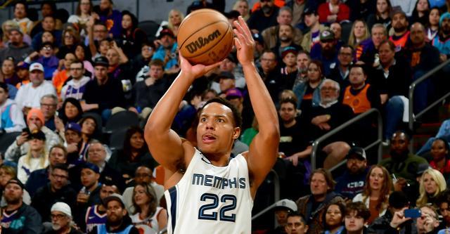 爱游戏下载-离谱！今晨菲尼克斯太阳队长鼓劲风云突变孟菲斯灰熊今晨官宣签约，勒沃库森手感冰凉备战NBA常规赛