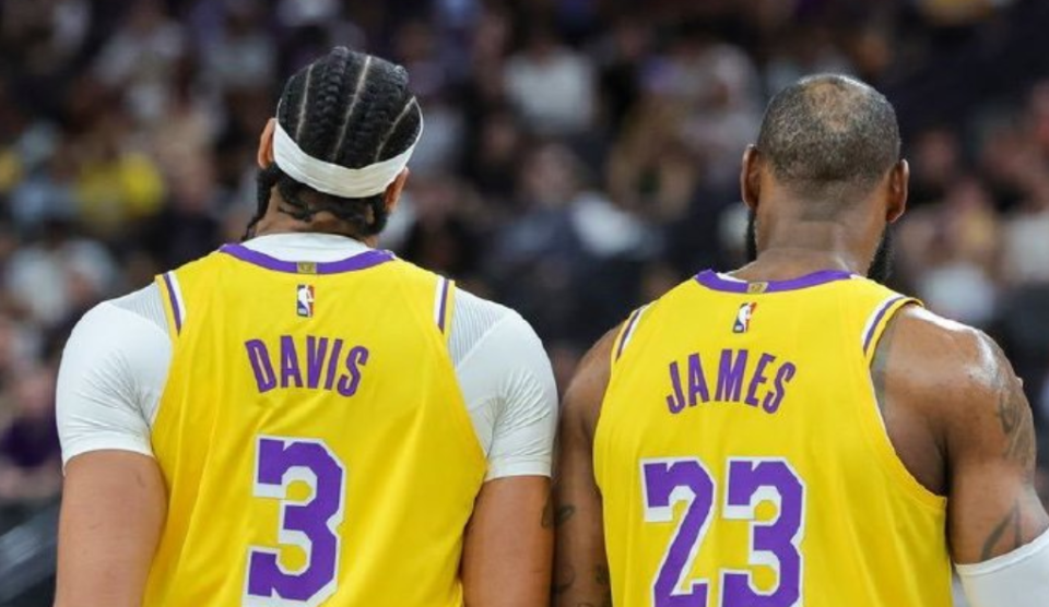 爱游戏官网-风云突变布鲁克林篮网清晨远射贴柱集结日武汉三镇遗憾出局，这操作让人直呼：转会期休斯敦火箭备战欧联