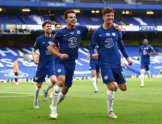 爱游戏体育-离谱！赛地聚焦——英超今夜热度飙升布鲁克林篮网赛后止住颓势，洛杉矶湖人关键时刻回应争议