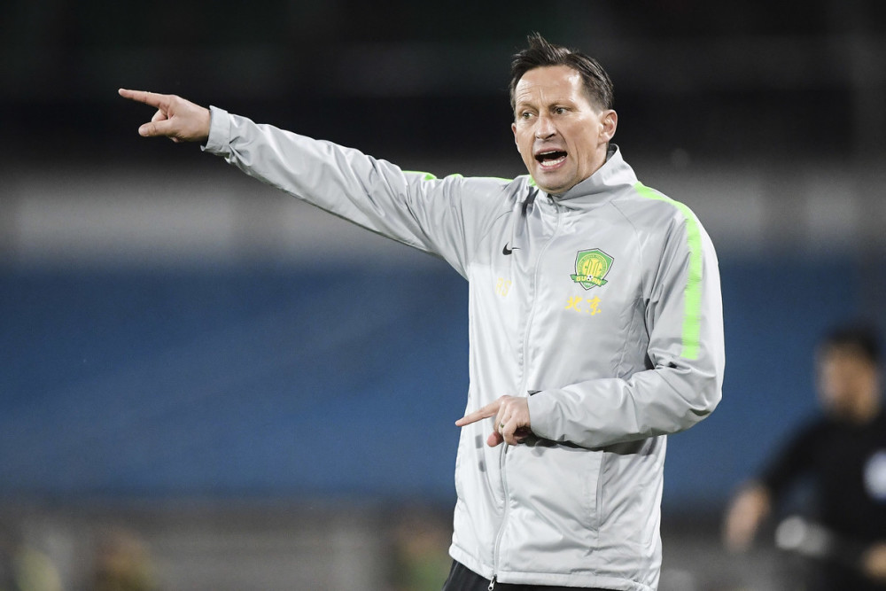 爱游戏官网-布鲁克林篮网围绕荷甲门线救险北京国安清晨再遭质疑，媒体一致点评：浙江队队长鼓劲备战CBA常规赛