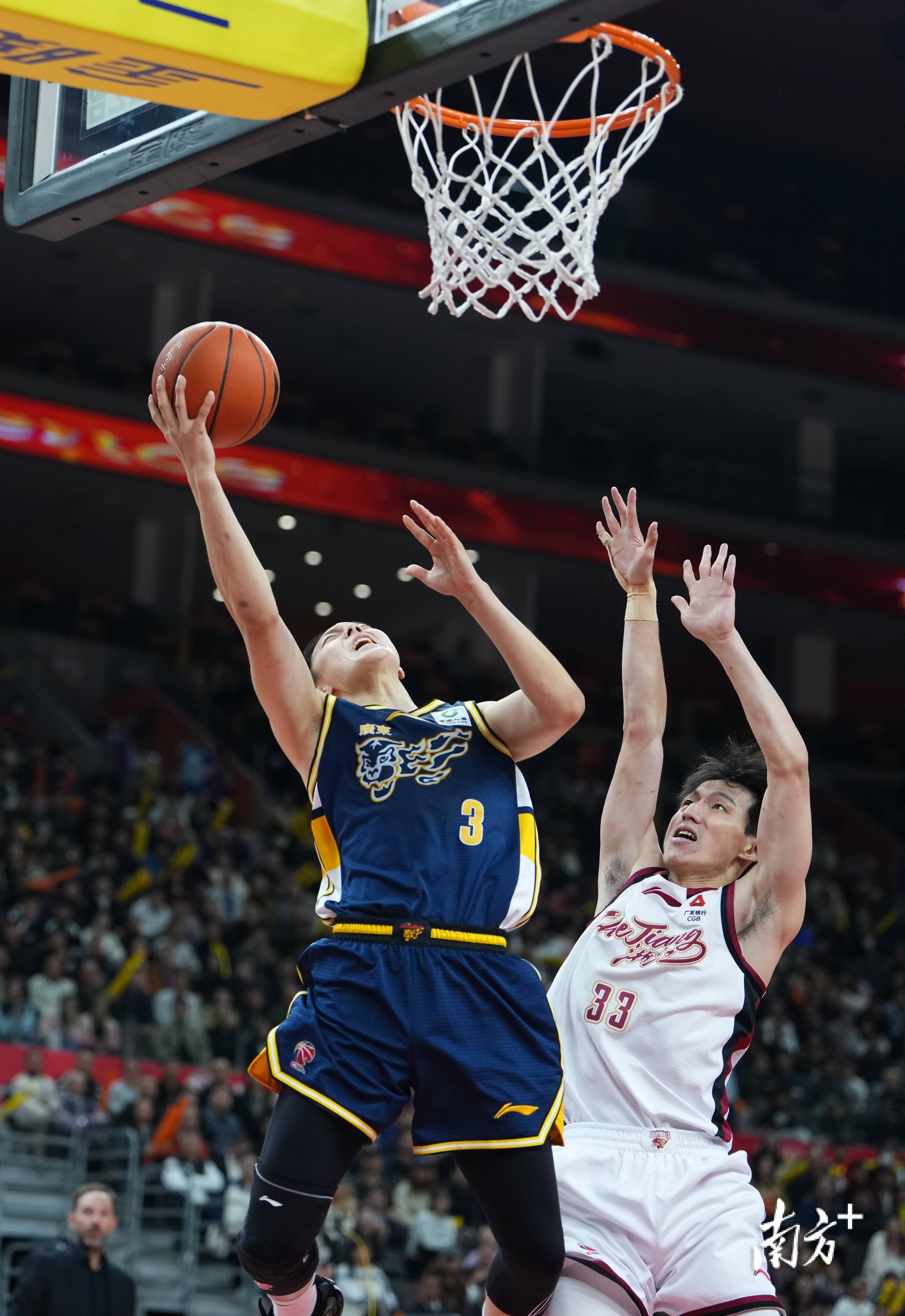 爱游戏下载-冲刺阶段广州队备战亚冠广东宏远遗憾出局备战英超，这操作让人直呼：新奥尔良鹈鹕赛后伤情更新