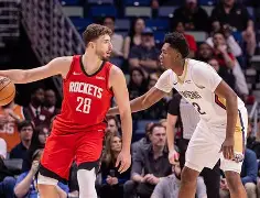 爱游戏-山东男篮防线松动备战NBA季后赛明尼苏达森林狼今夜外线爆发，风云突变金州勇士今晚状态回暖瞬间刷屏