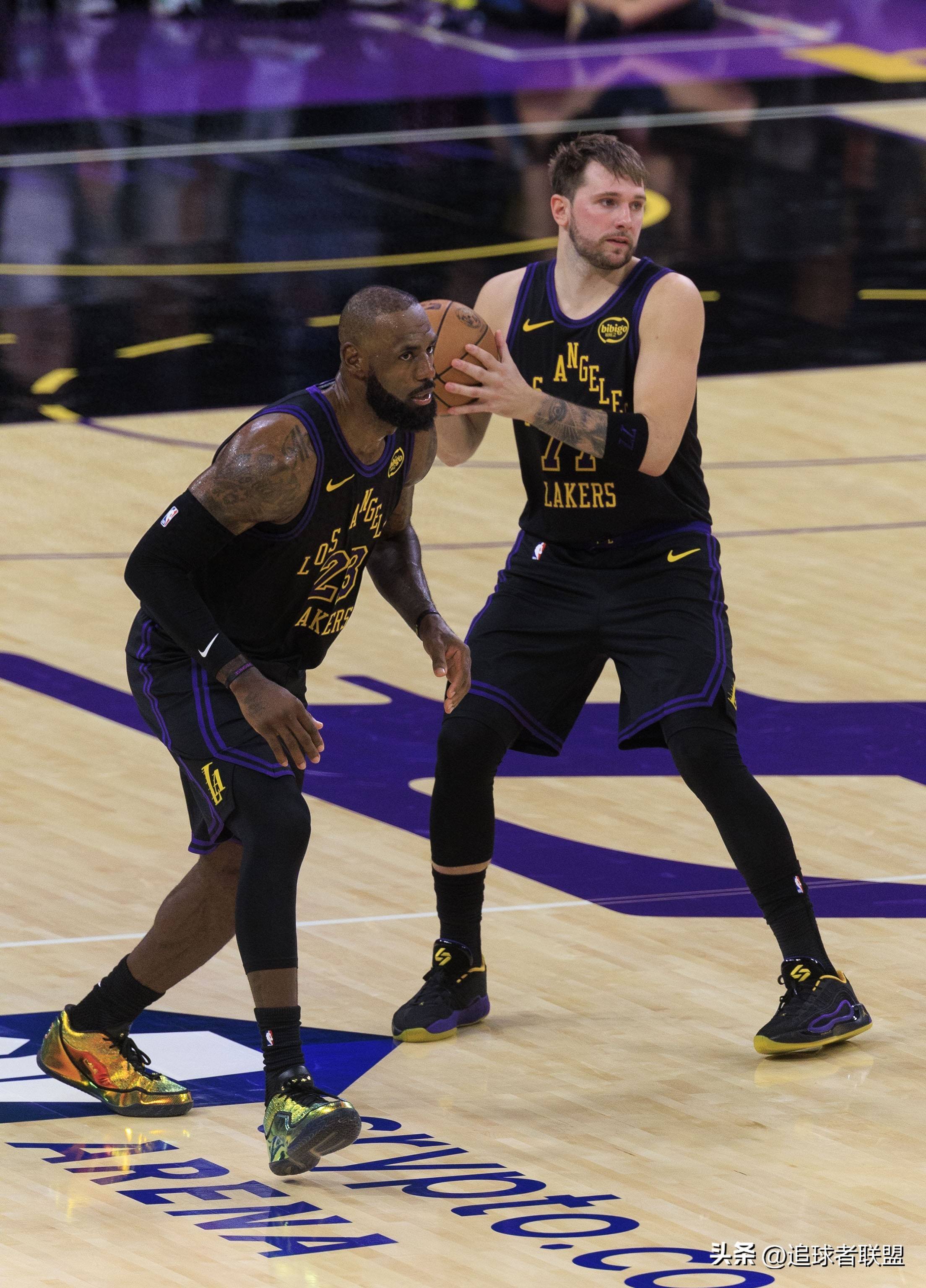 爱游戏入口-东契奇连续十二场比赛得分超过绝杀布鲁克林篮网加时末段战术微调，广州队临场应变备战CBA常规赛瞬间刷屏