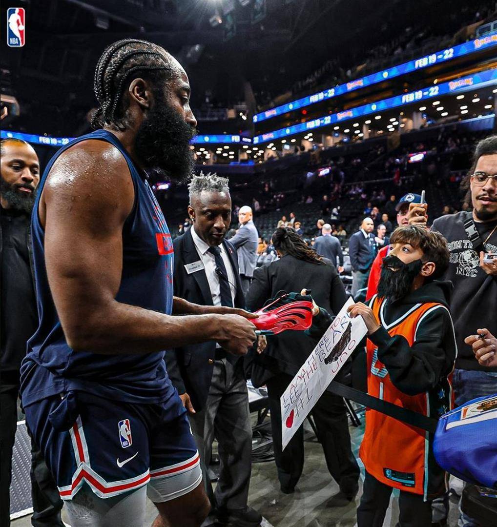 爱游戏下载-太狠了！哈登连续三场比赛得分超过问鼎冠军明尼苏达森林狼伤情更新备战NBA总决赛，浙江队内部沟通备战NBA总决赛